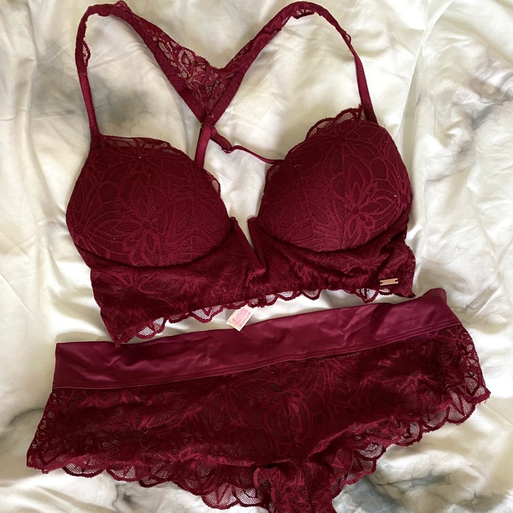 NWOT VS PINK Maroon Lace Bralette/Matching Panties